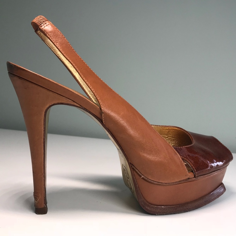 Bebe ‘zahara’ peep-toe slingback heels size 7